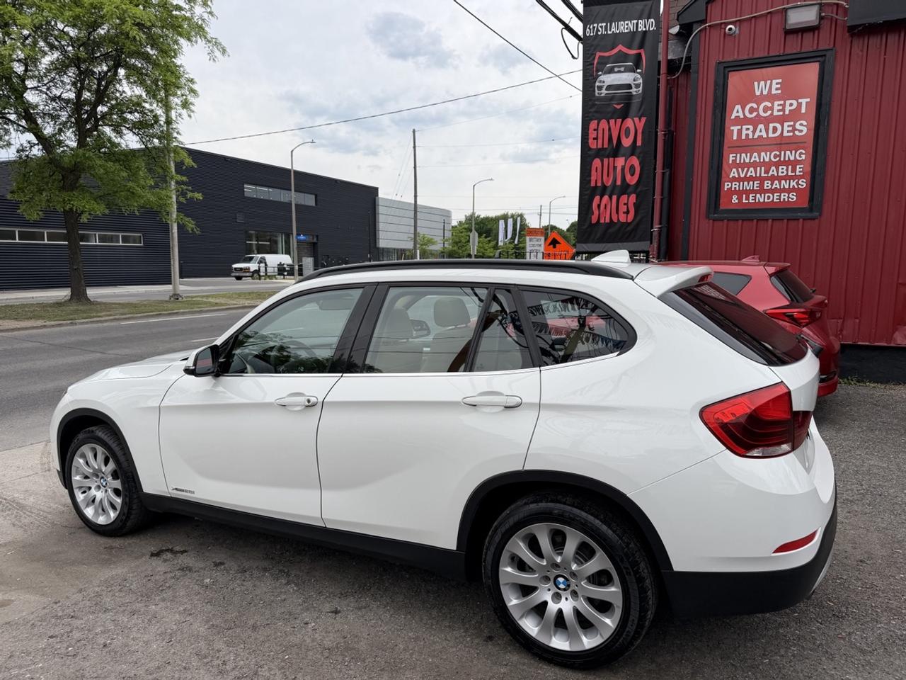 2013 BMW X1 xDrive28i Photo