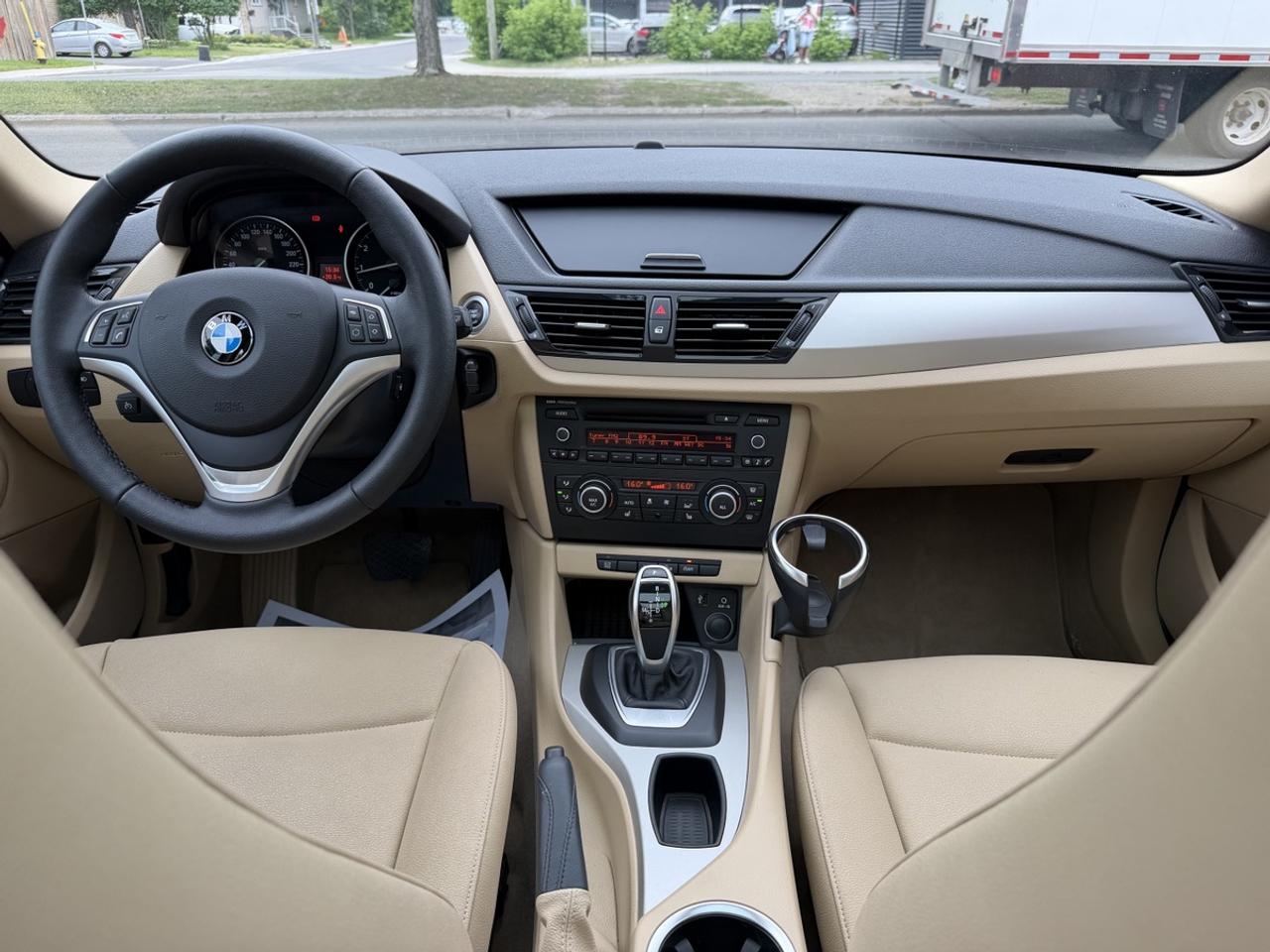 2013 BMW X1 xDrive28i Photo