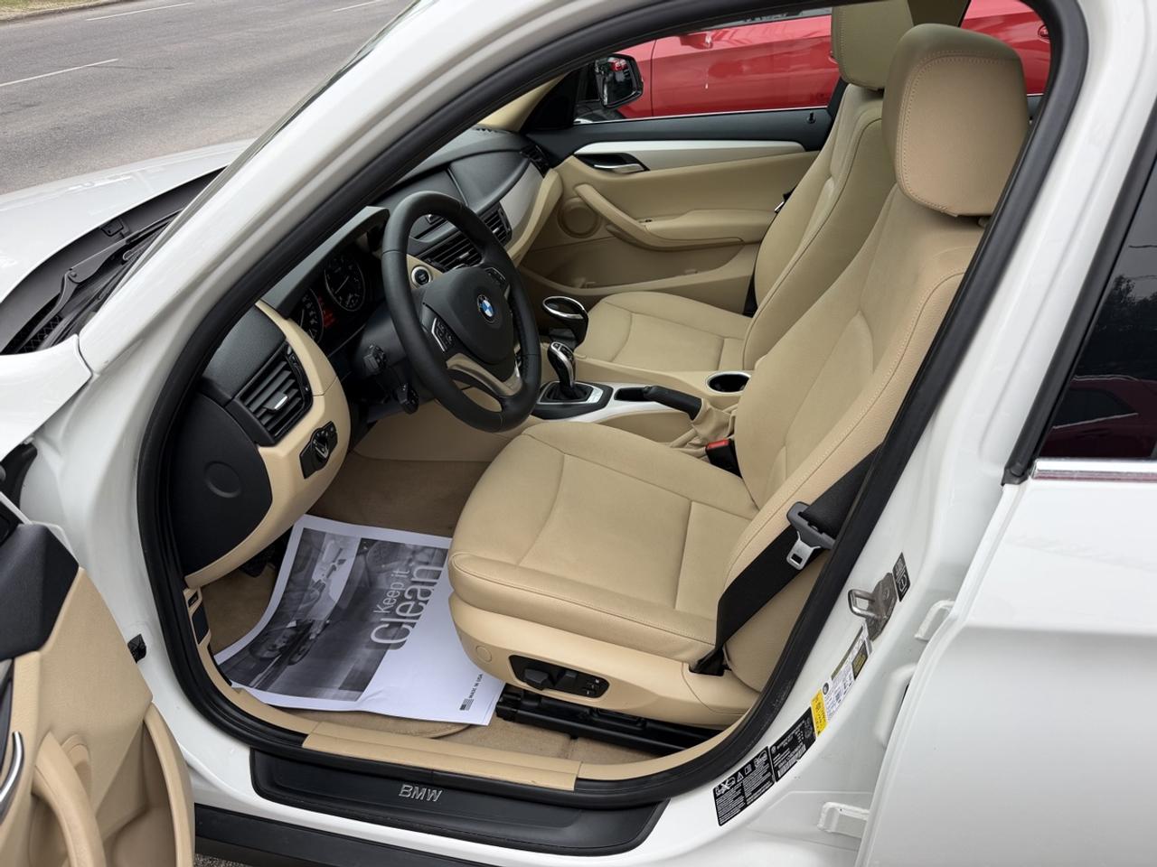 2013 BMW X1 xDrive28i Photo