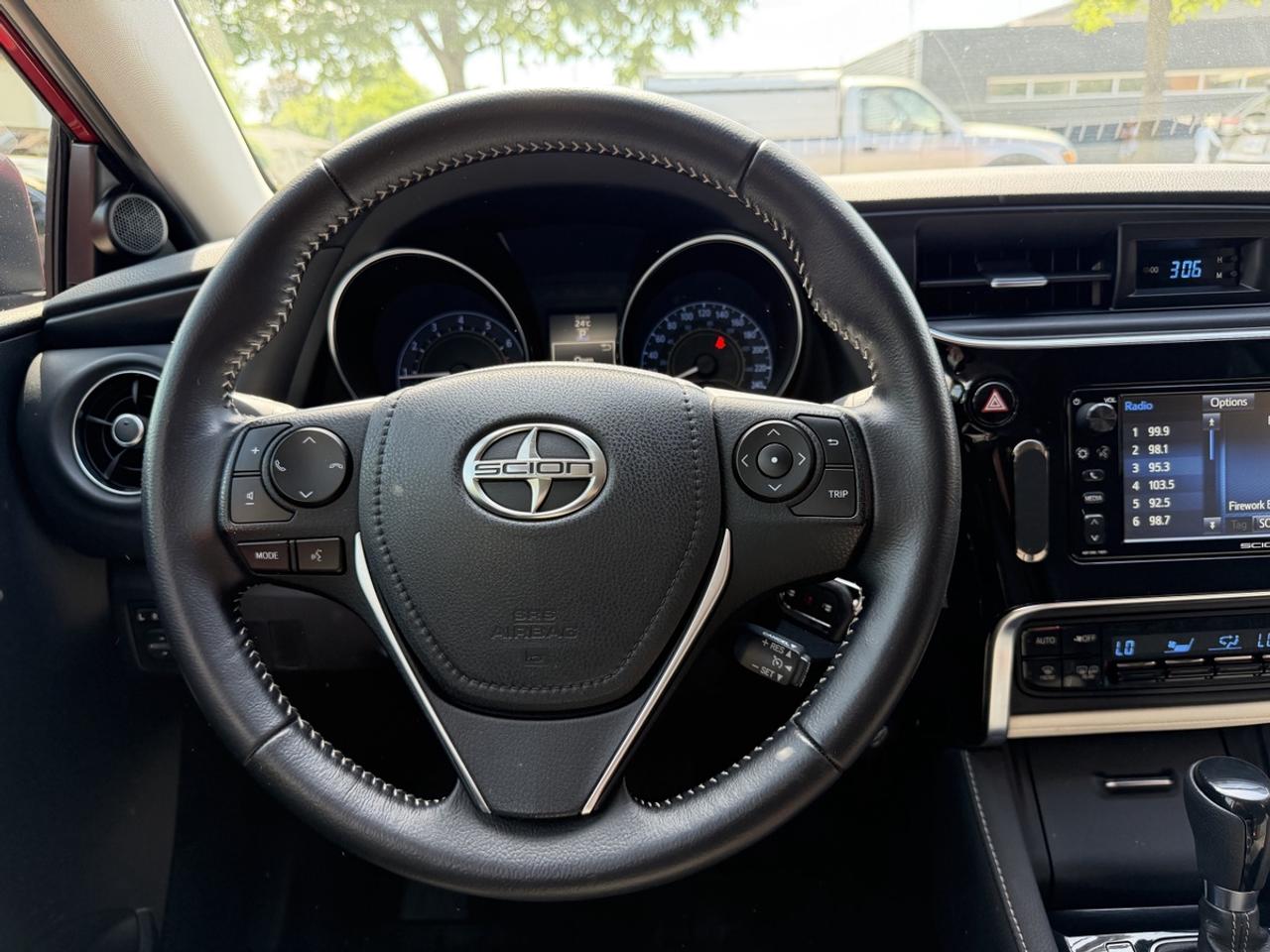 2016 Scion iM  Photo