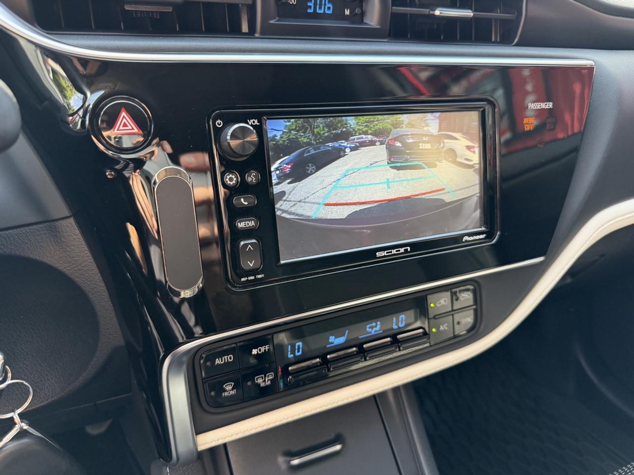 2016 Scion iM  Photo