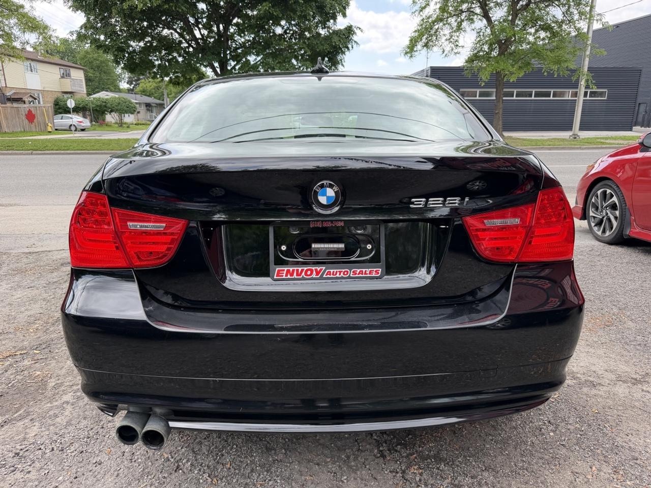 2009 BMW 3-Series 328i xDrive 6-SPEED Photo4
