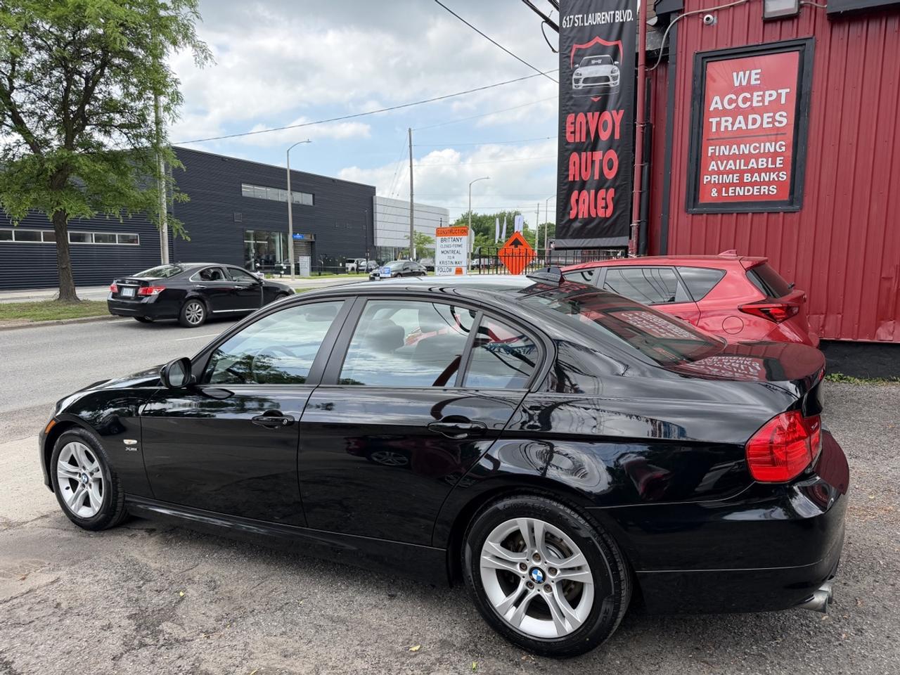 2009 BMW 3-Series 328i xDrive 6-SPEED Photo
