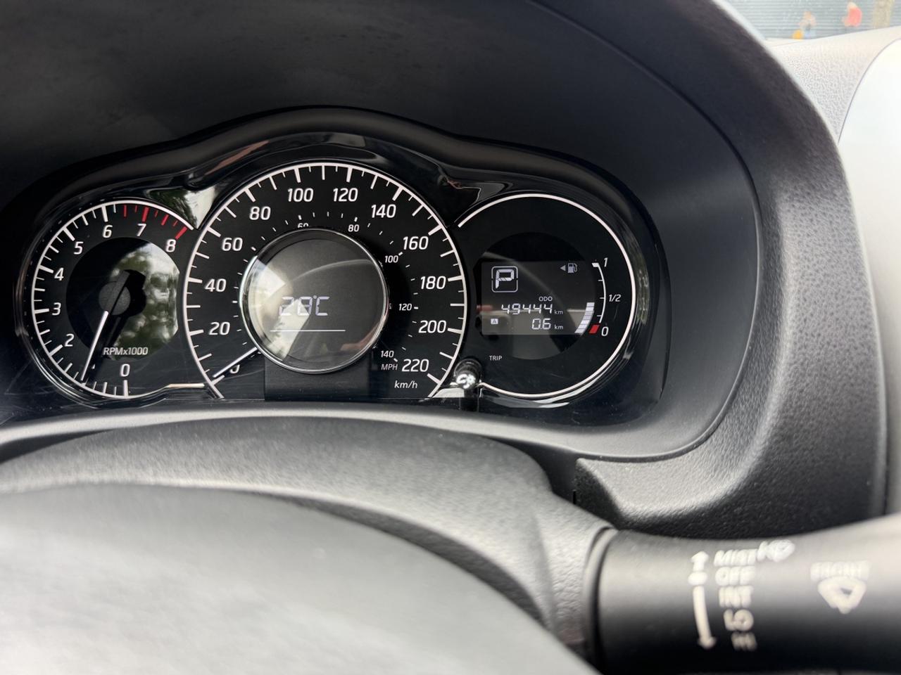 2017 Nissan Versa Note SV Photo