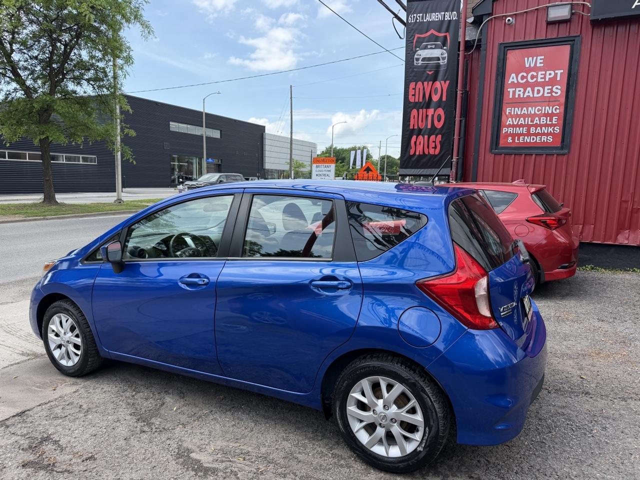 2017 Nissan Versa Note SV Photo