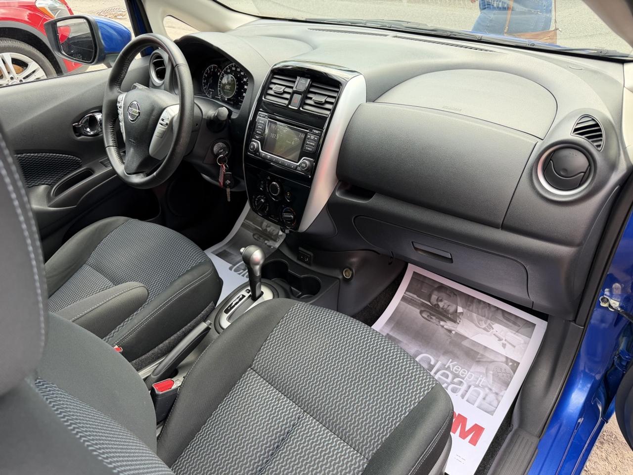2017 Nissan Versa Note SV Photo