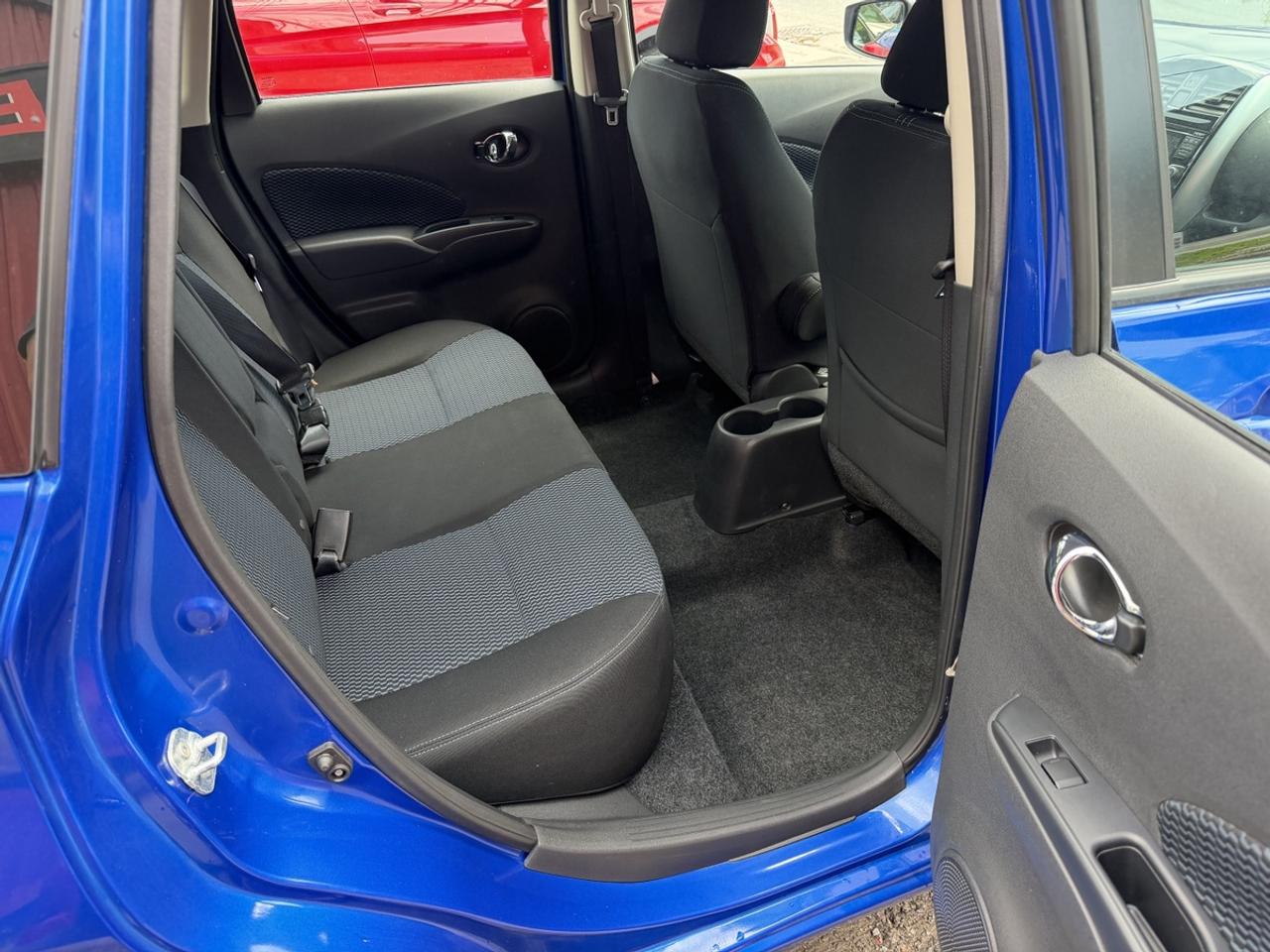 2017 Nissan Versa Note SV Photo