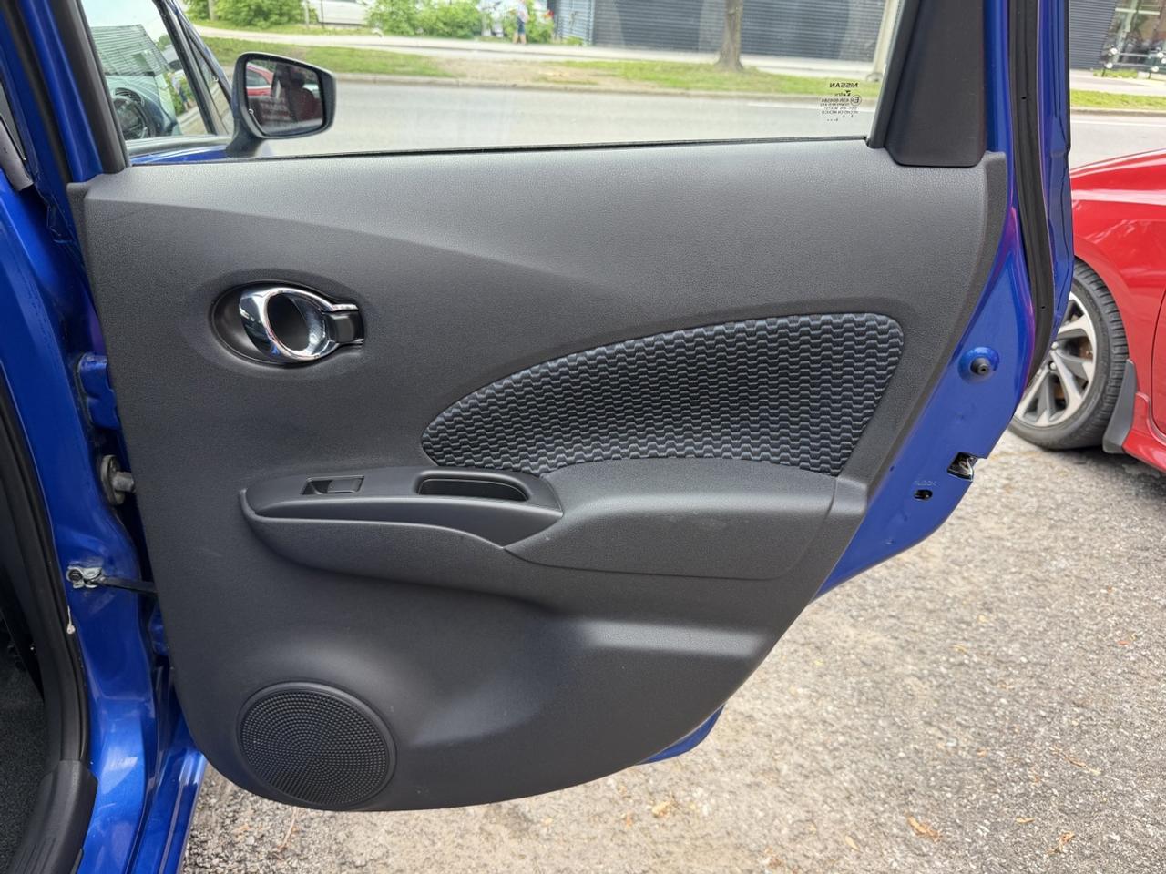 2017 Nissan Versa Note SV Photo