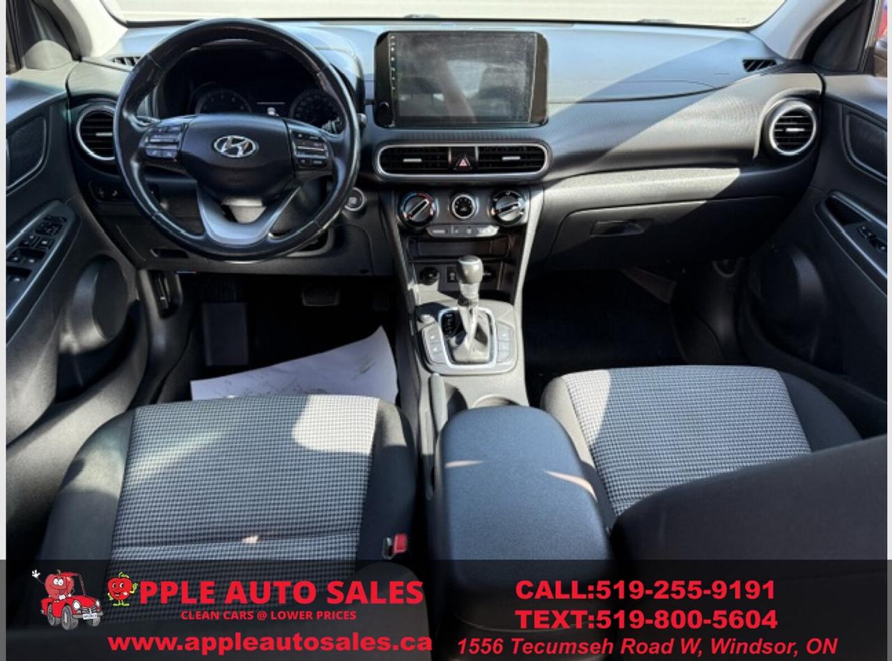 2019 Hyundai KONA SEL Photo
