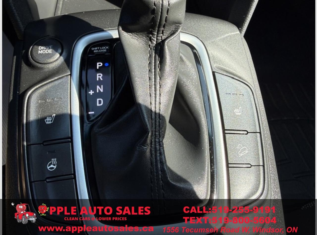 2019 Hyundai KONA SEL Photo