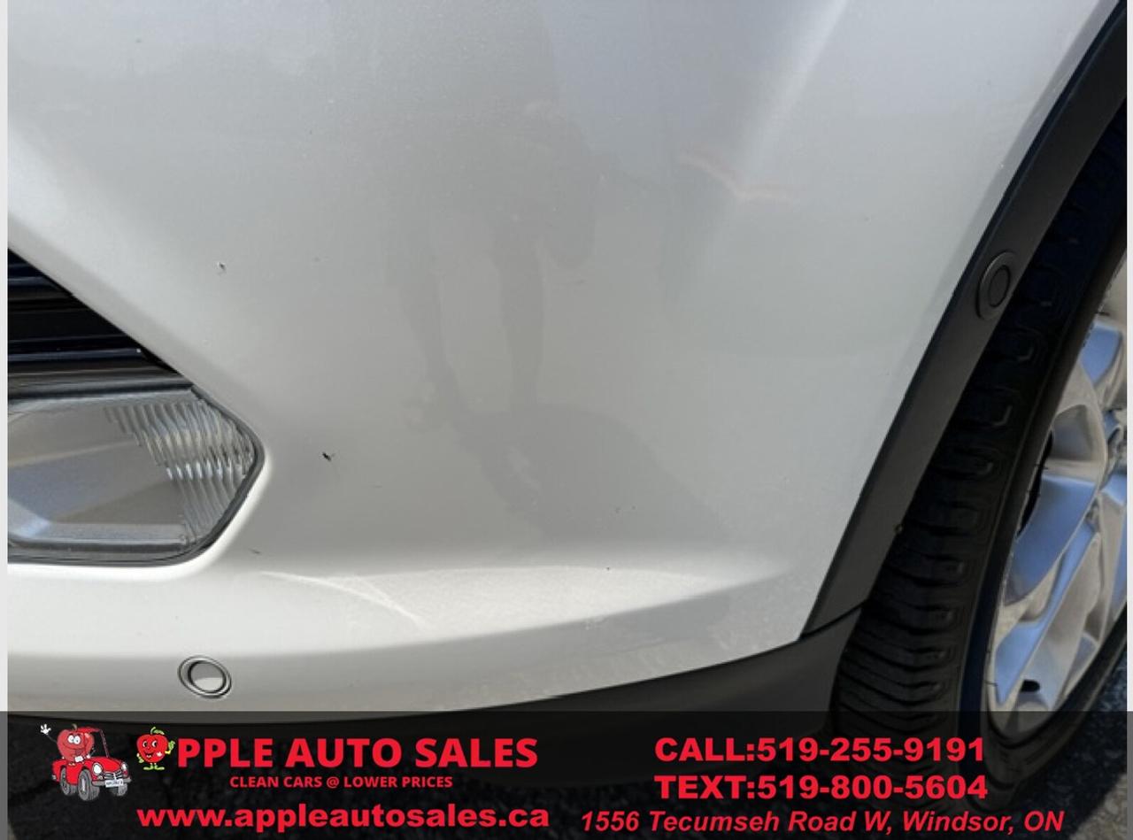 2013 Ford Escape SEL Photo