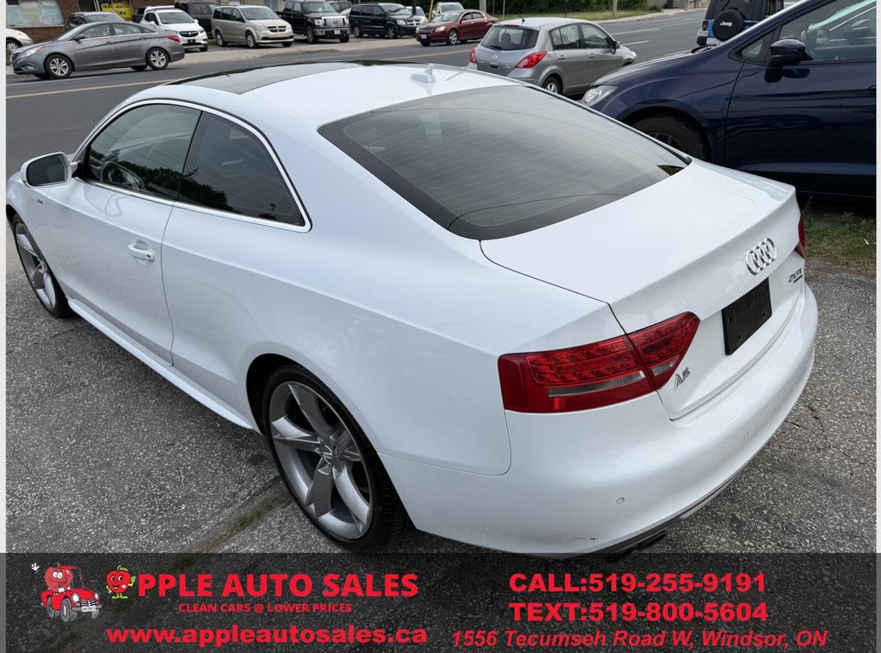 2012 Audi A5 S-LINE Photo