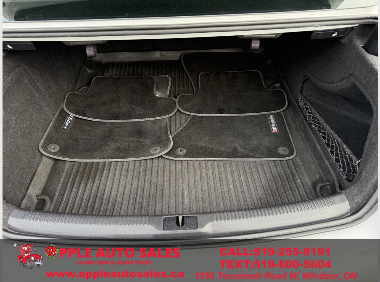 2012 Audi A5 S-LINE Photo