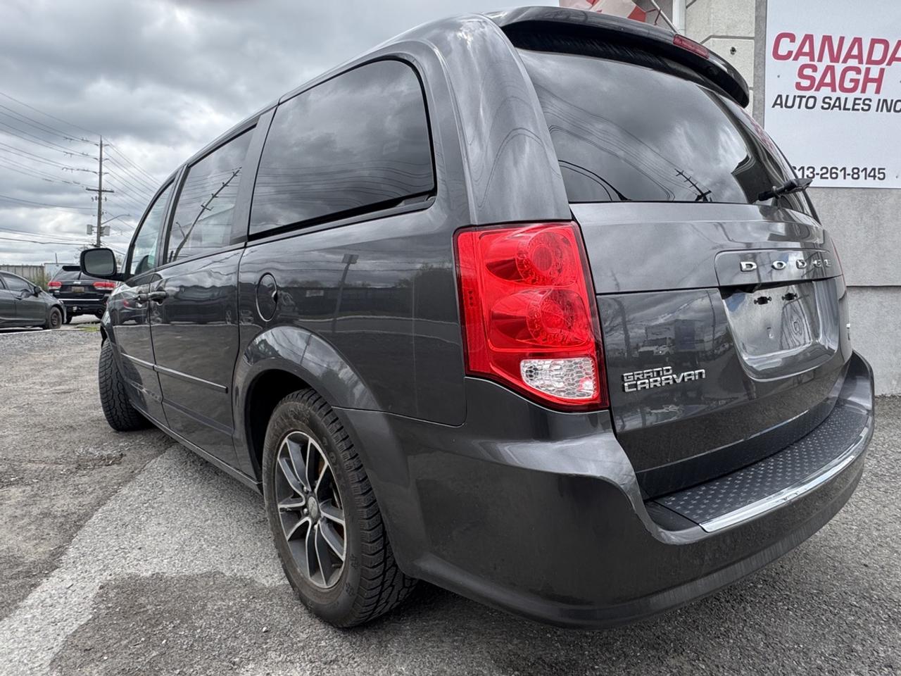 2017 Dodge Grand Caravan GT Photo
