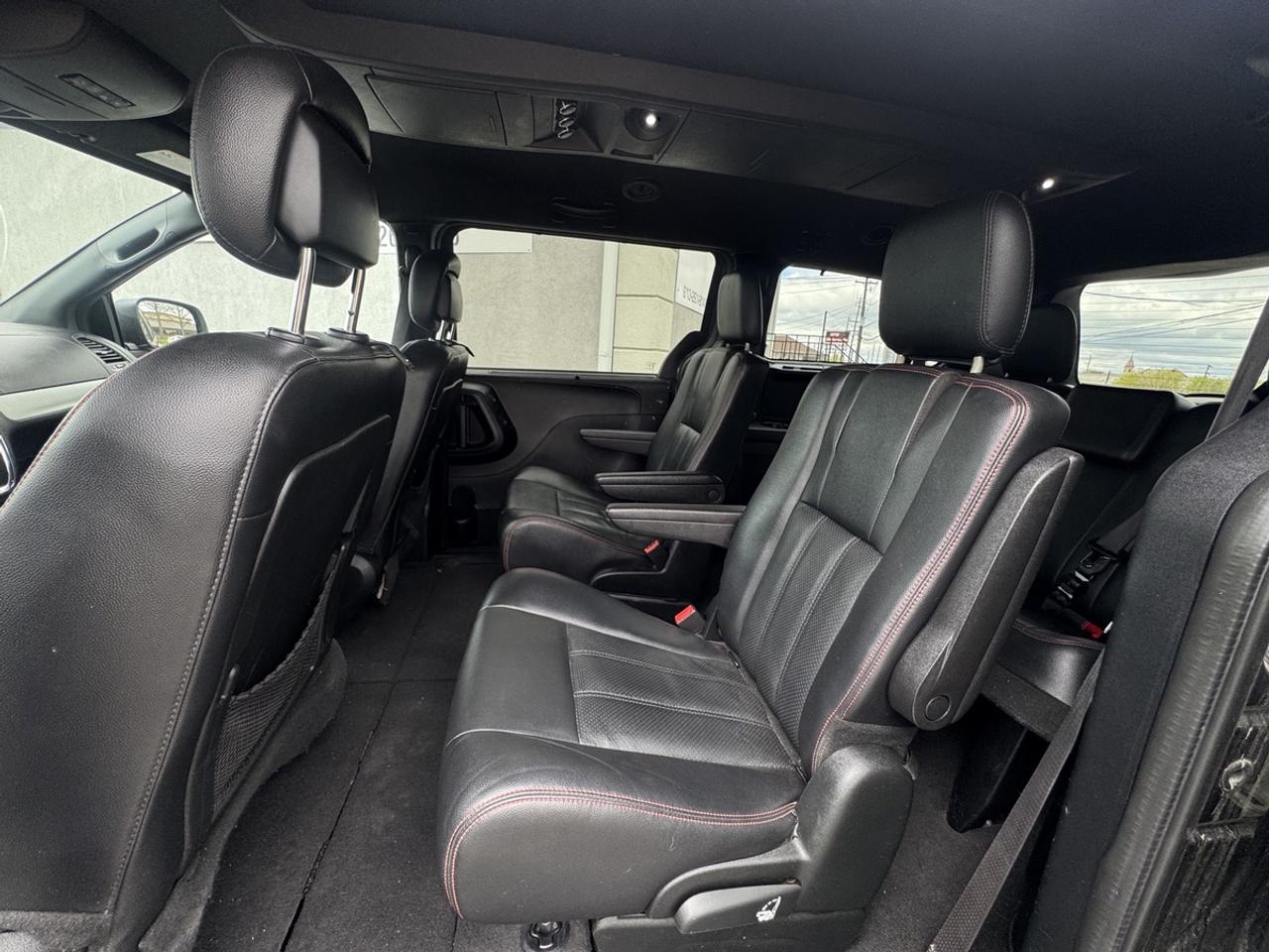 2017 Dodge Grand Caravan GT Photo
