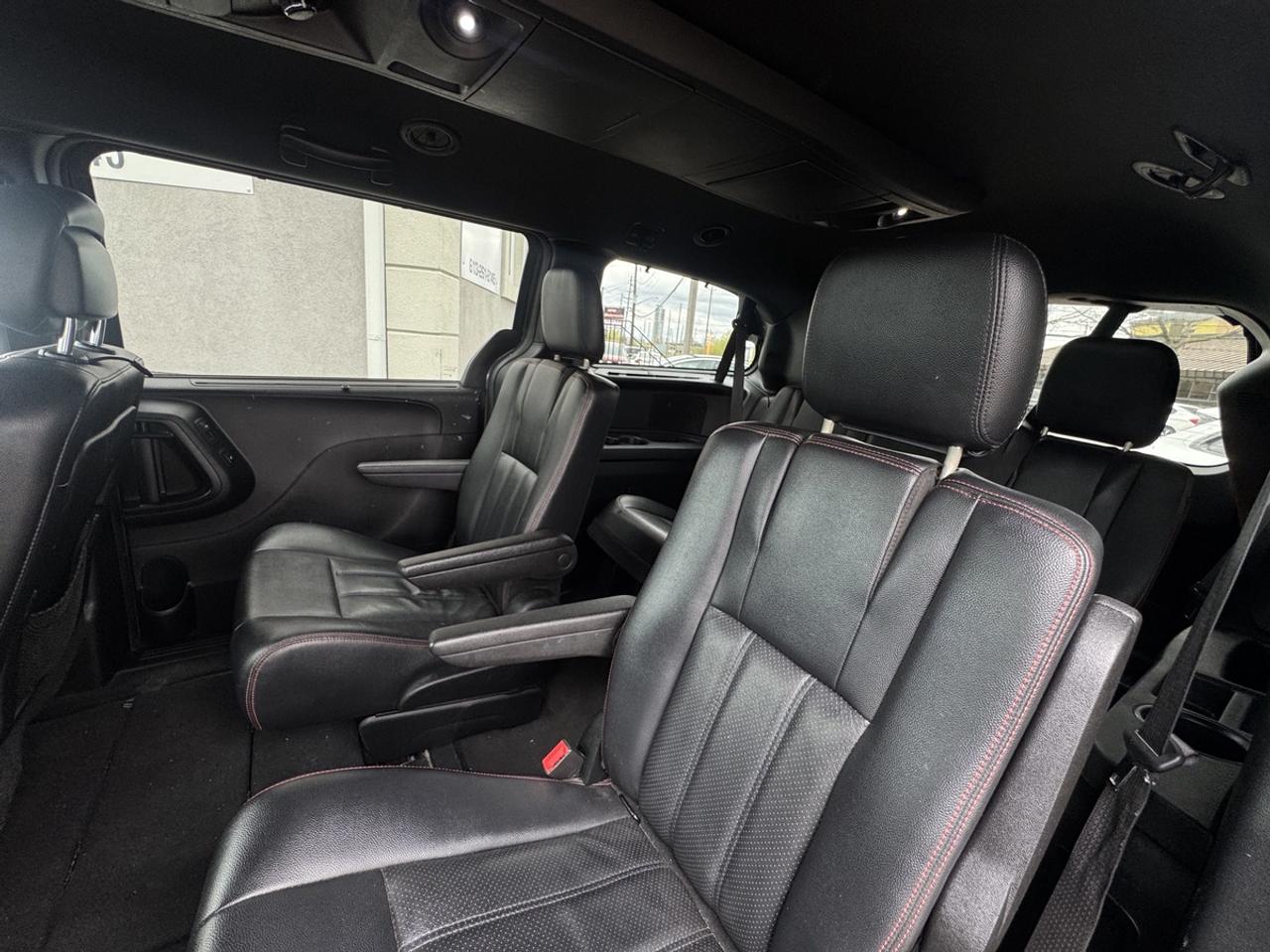 2017 Dodge Grand Caravan GT Photo