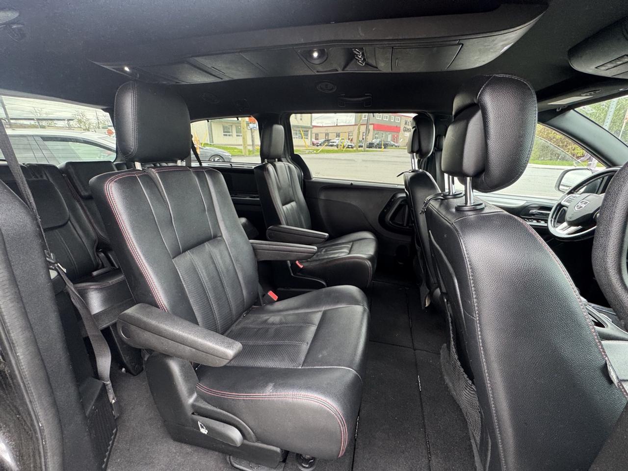 2017 Dodge Grand Caravan GT Photo