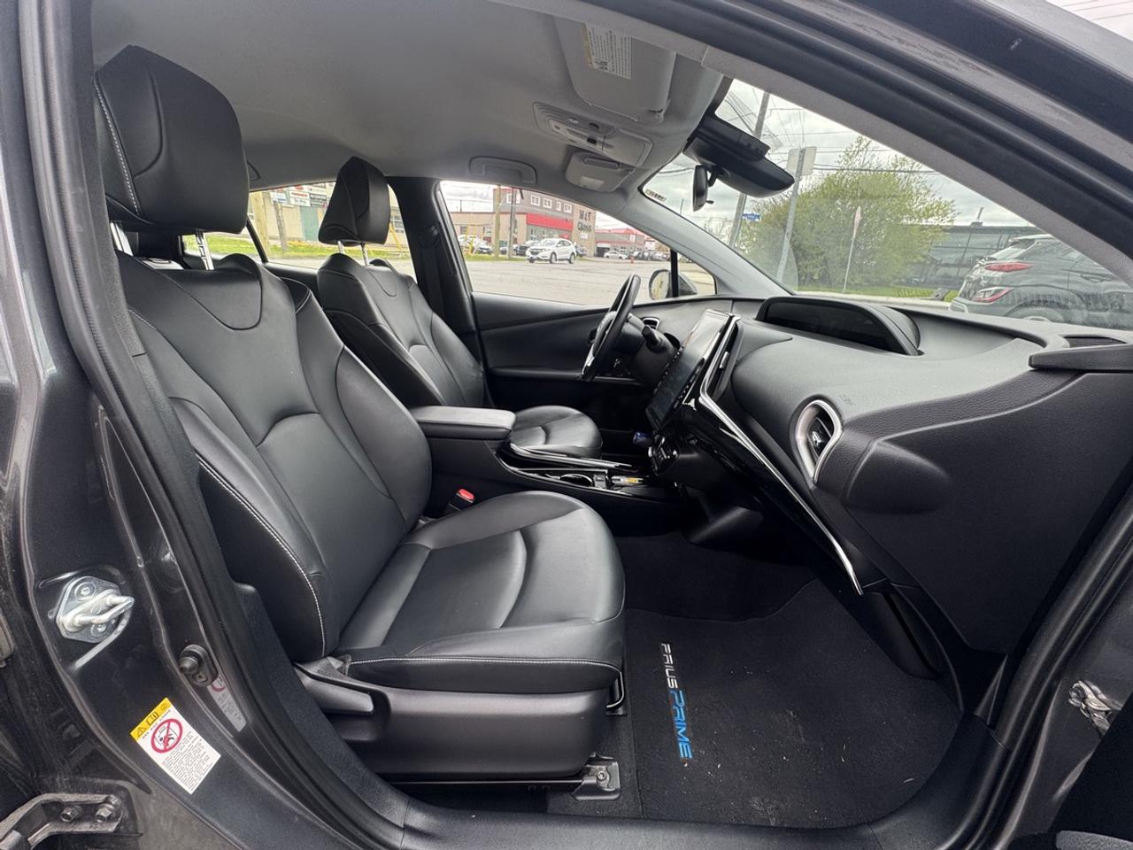 2020 Toyota Prius Prime XLE Photo