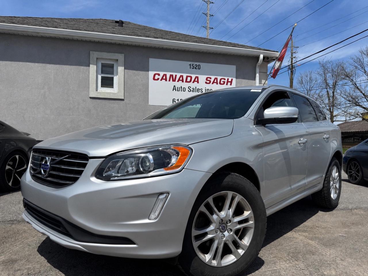 2017 Volvo XC60 T6 Drive-E Premier Photo0