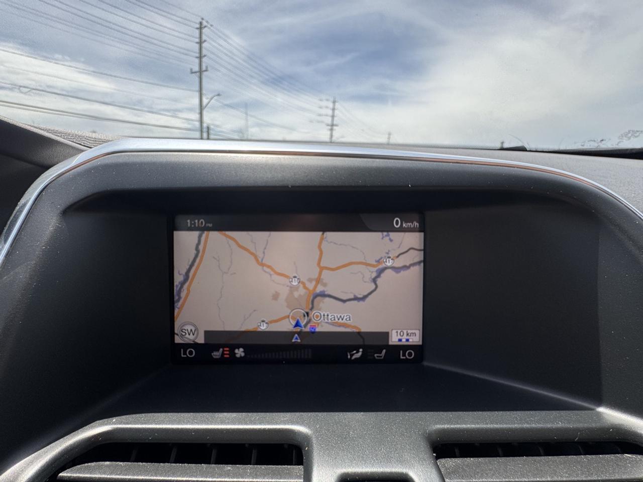 2017 Volvo XC60 T6 Drive-E Premier Photo