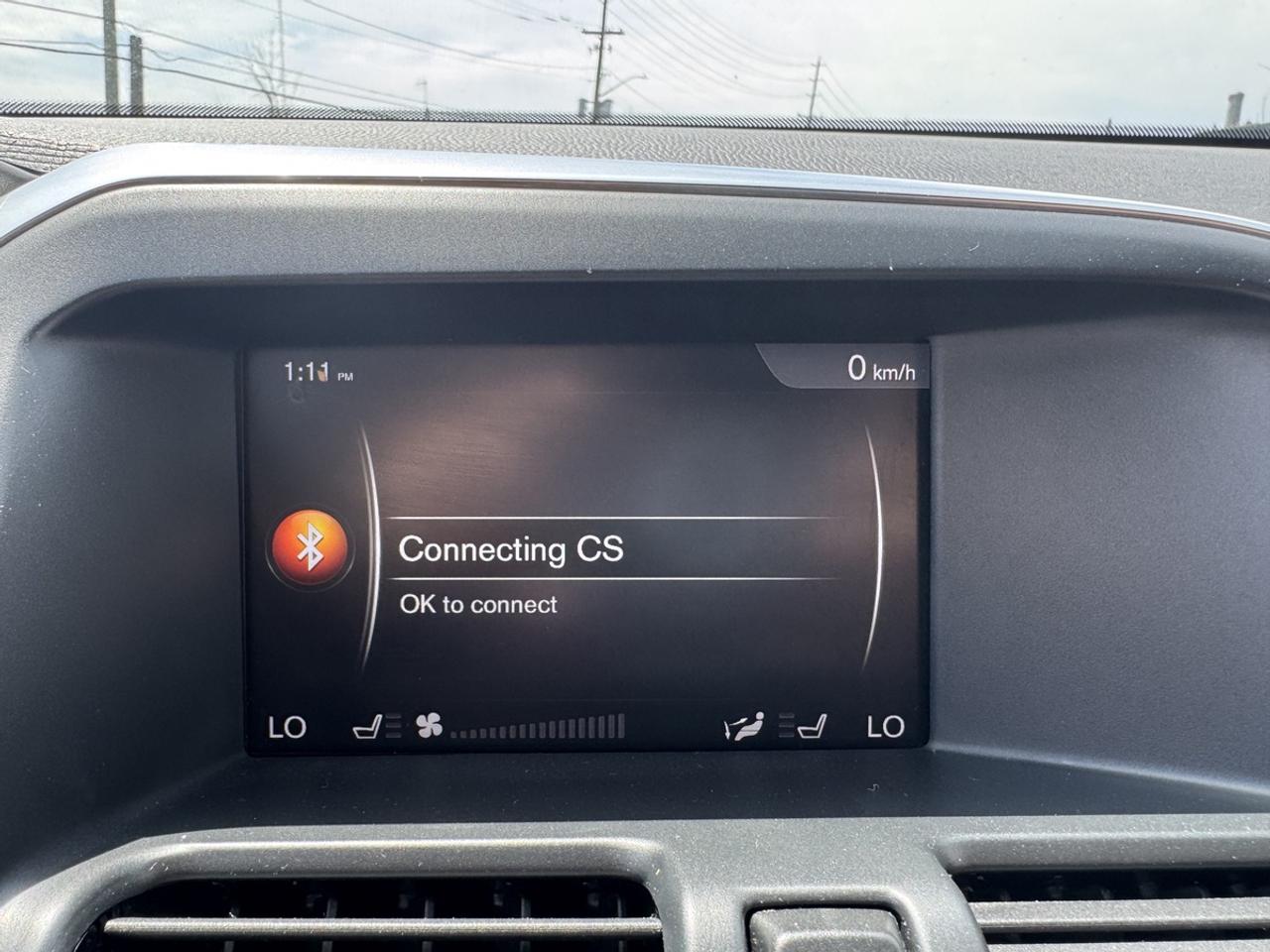 2017 Volvo XC60 T6 Drive-E Premier Photo