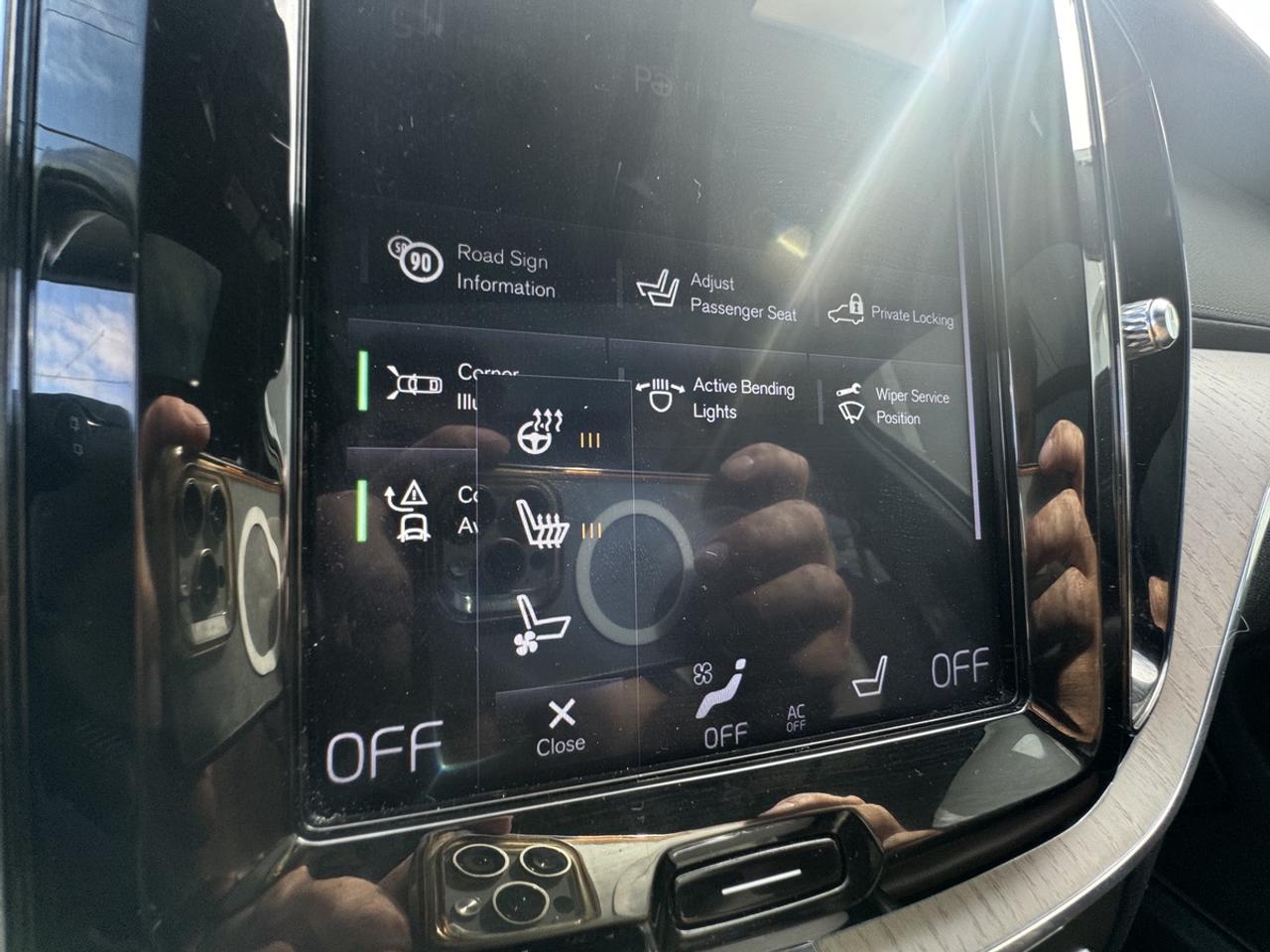 2019 Volvo XC60 T6 Inscription Photo