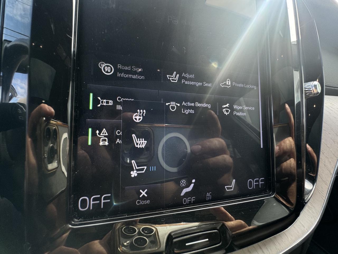 2019 Volvo XC60 T6 Inscription Photo