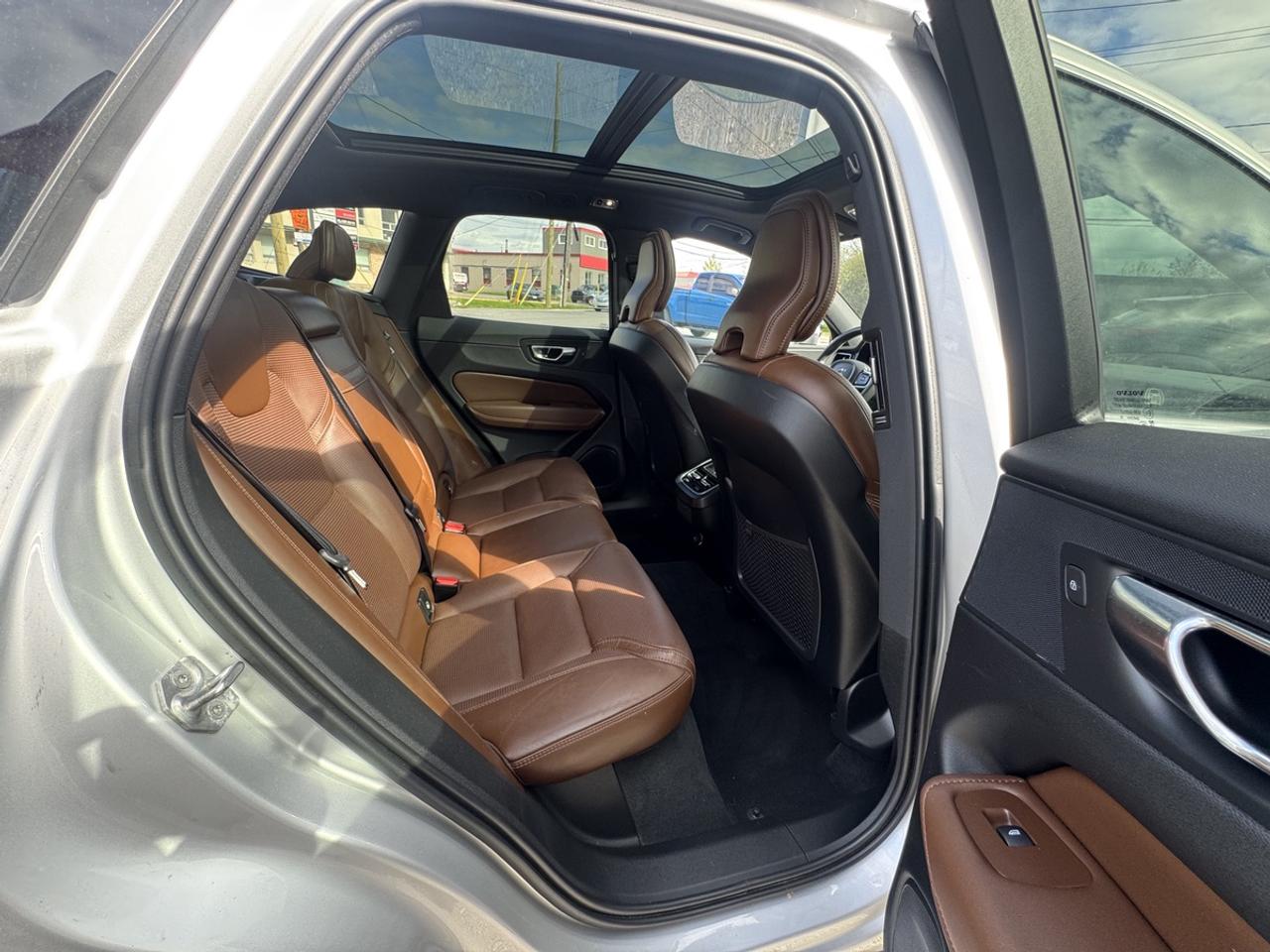 2019 Volvo XC60 T6 Inscription Photo
