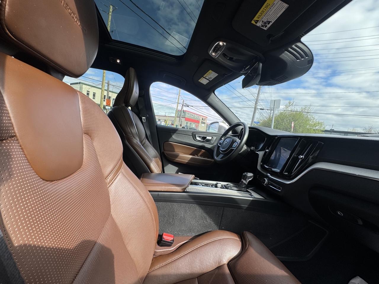 2019 Volvo XC60 T6 Inscription Photo