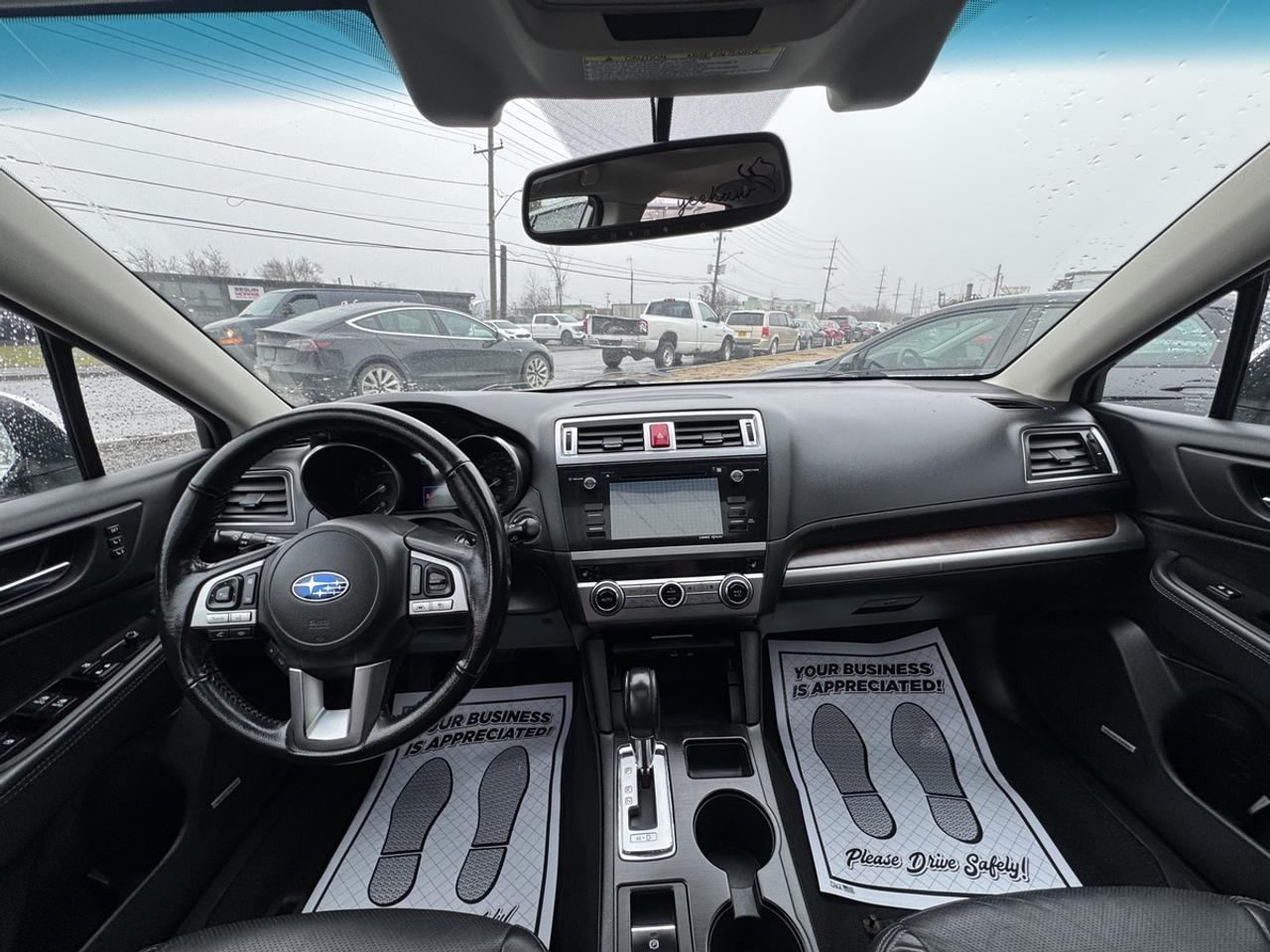 2016 Subaru Outback Limited&Tech Pkg Photo