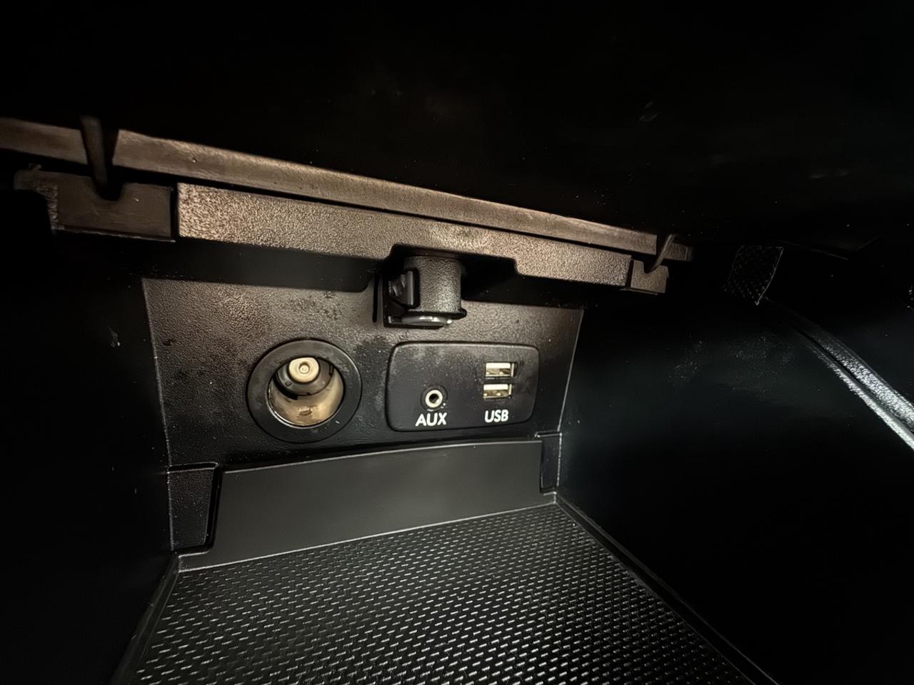 2016 Subaru Outback Limited&Tech Pkg Photo