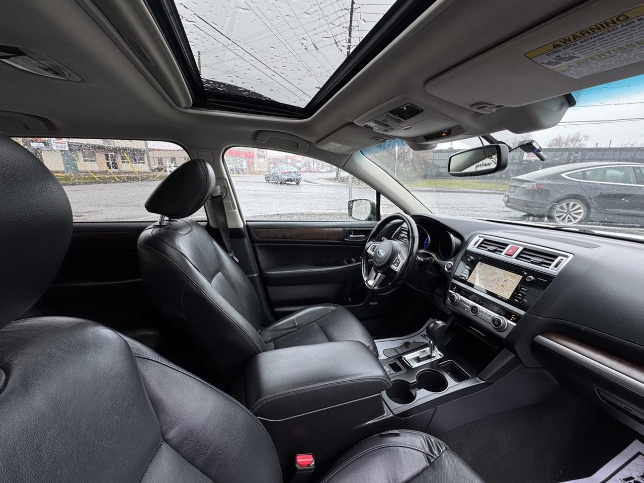 2016 Subaru Outback Limited&Tech Pkg Photo