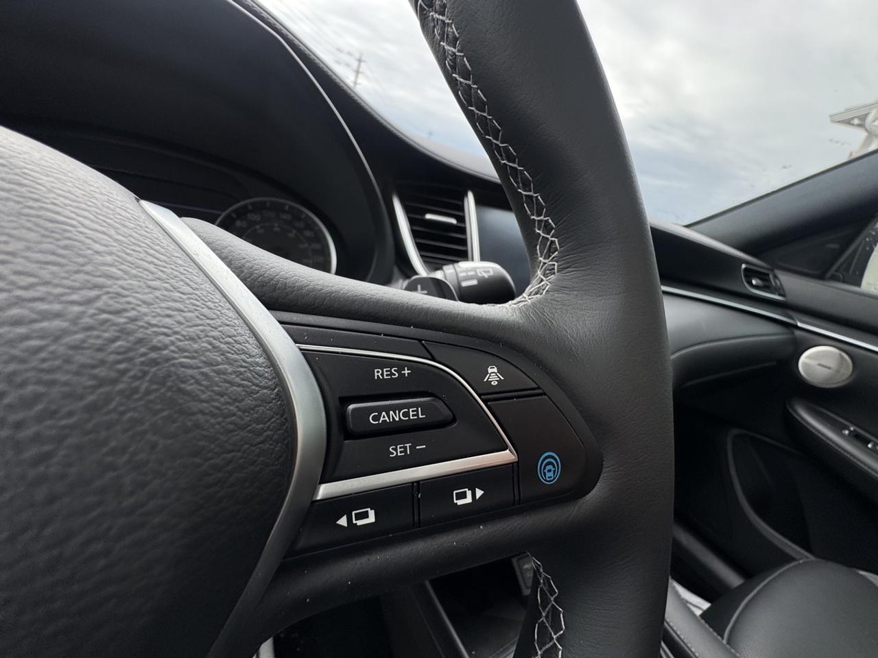 2025 Infiniti QX50 sport Photo