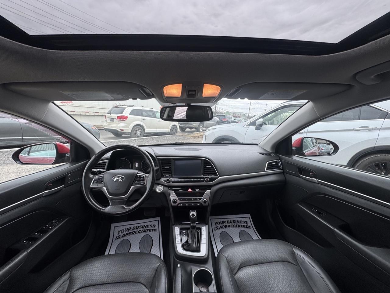 2017 Hyundai Elantra Limited Photo