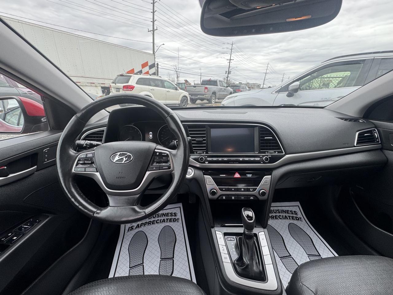 2017 Hyundai Elantra Limited Photo