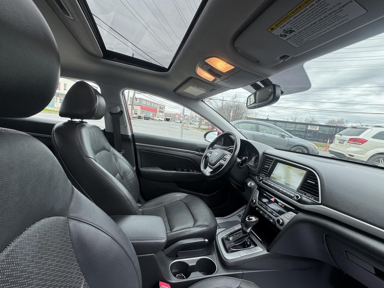 2017 Hyundai Elantra Limited Photo