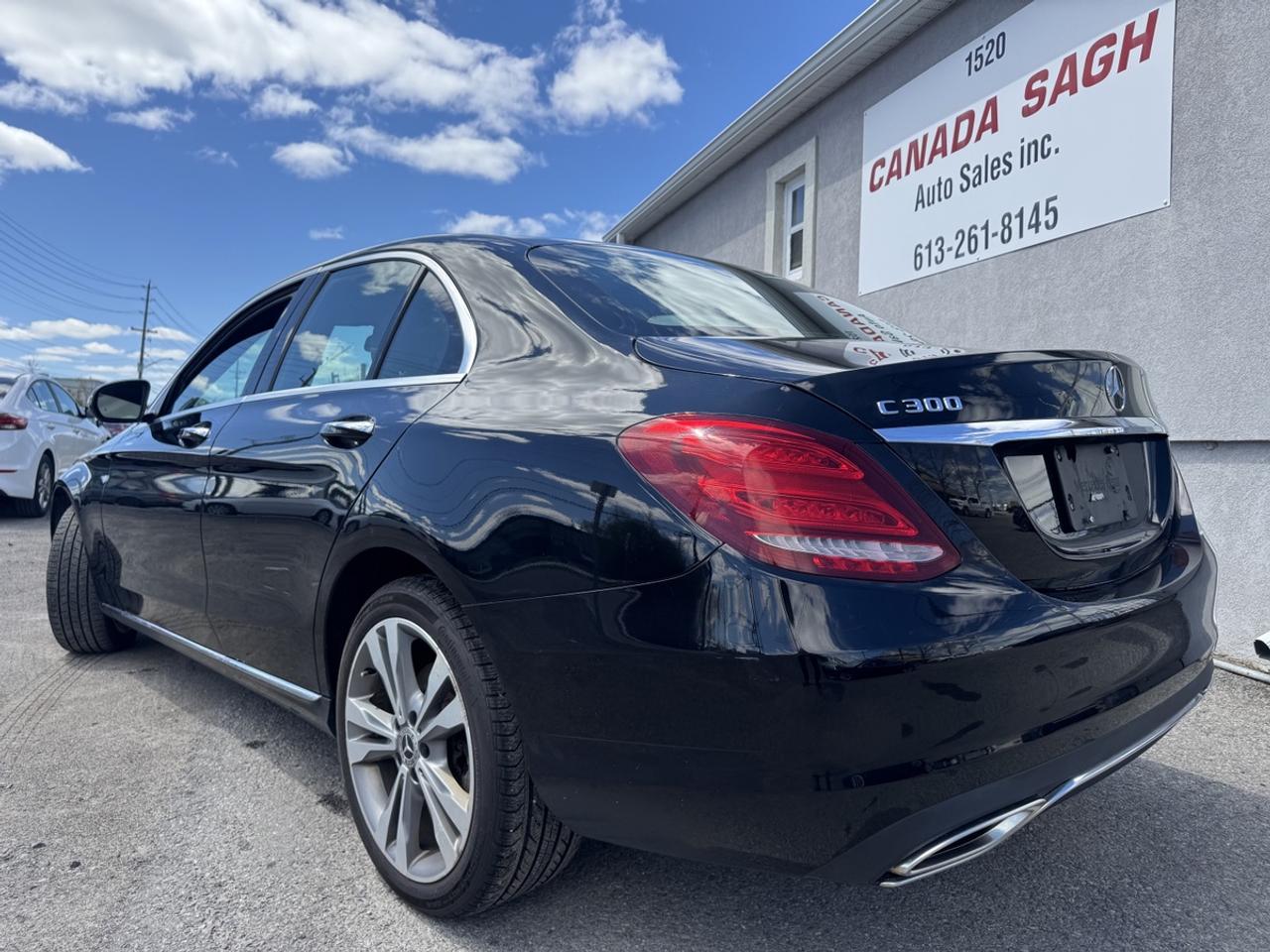 2018 Mercedes-Benz C-Class C300 Photo3