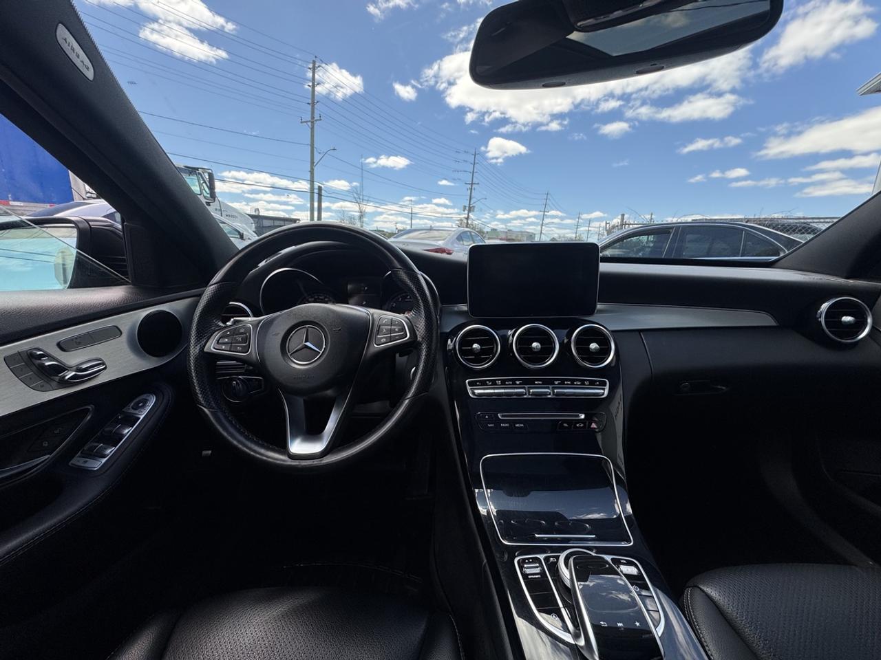 2018 Mercedes-Benz C-Class C300 Photo