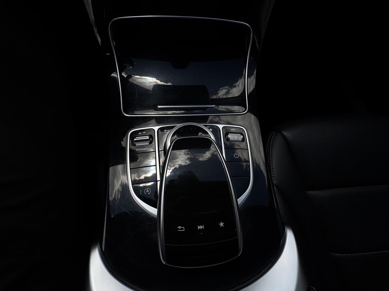2018 Mercedes-Benz C-Class C300 Photo