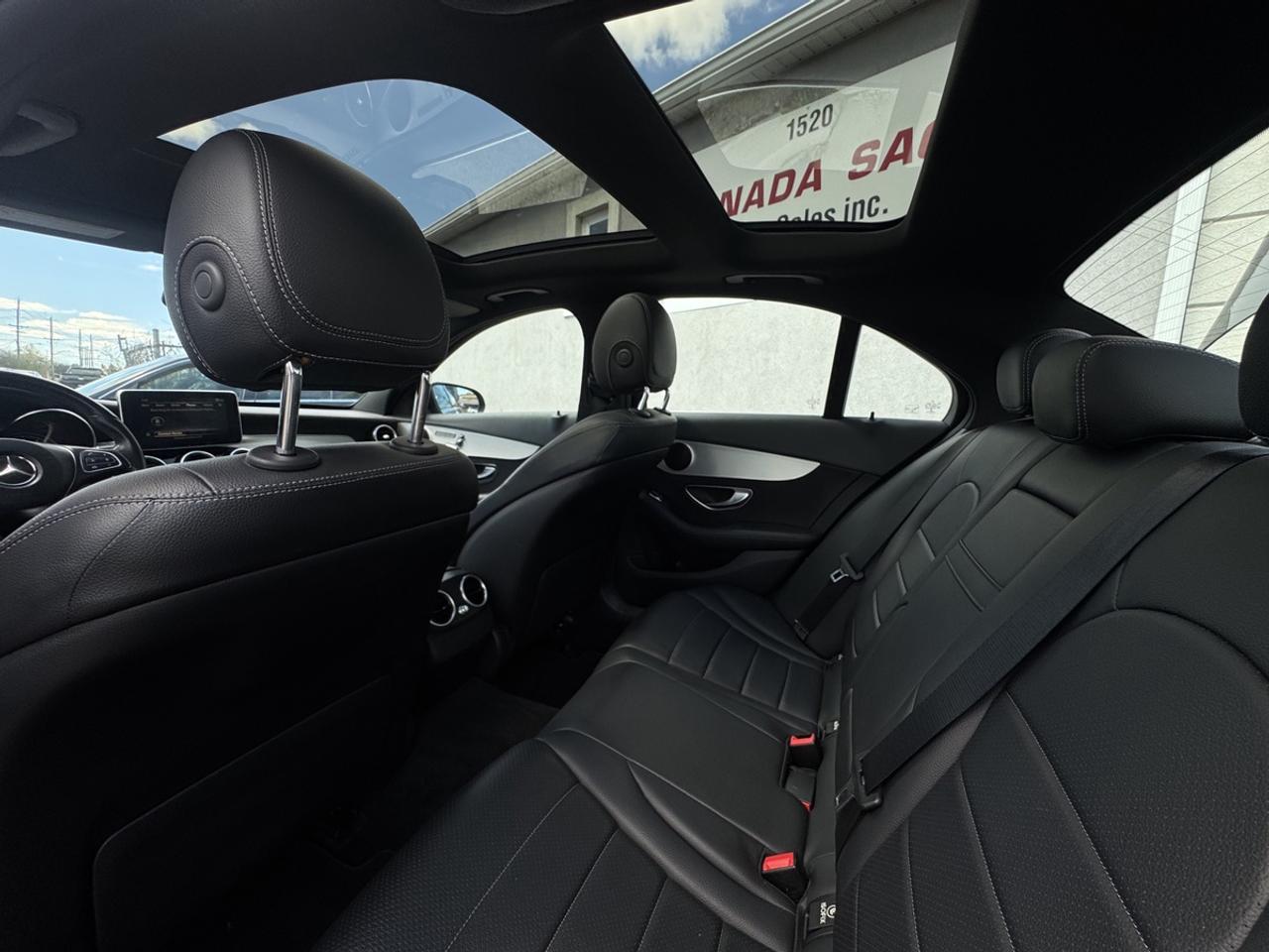 2018 Mercedes-Benz C-Class C300 Photo