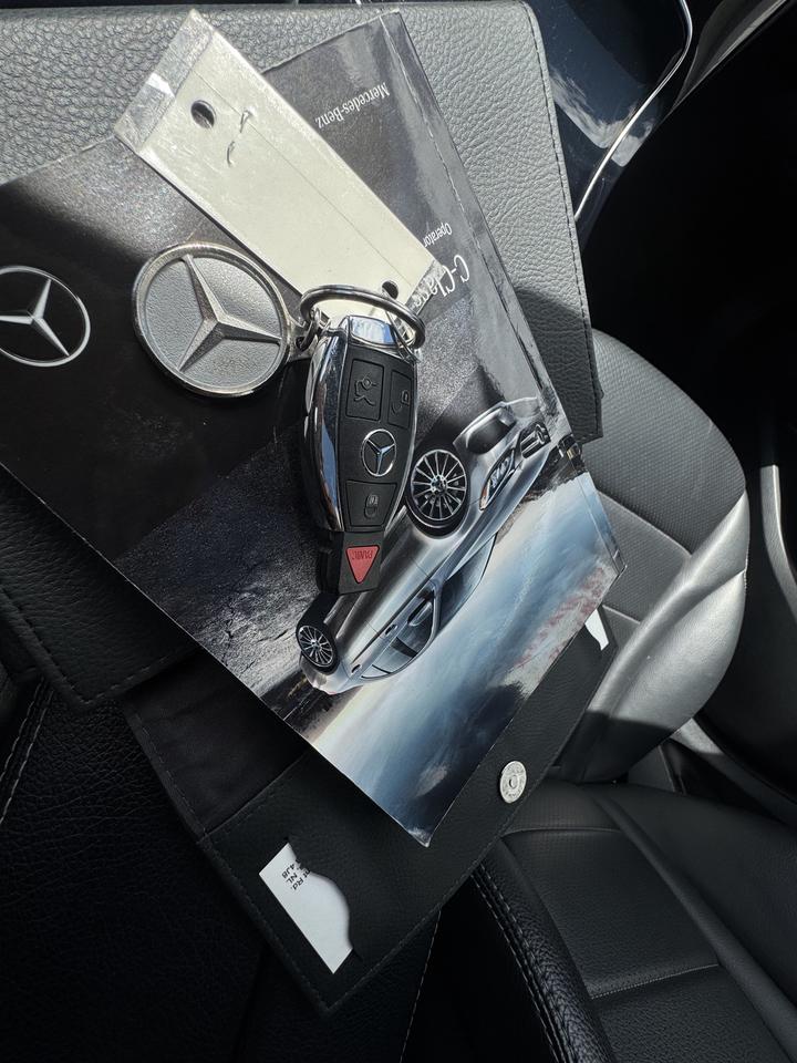 2018 Mercedes-Benz C-Class C300 Photo