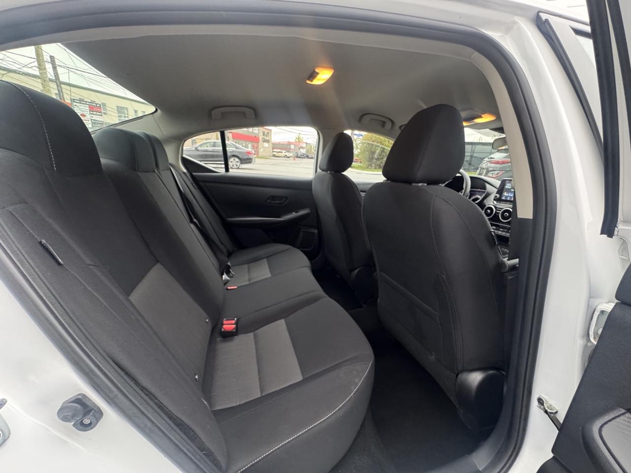 2025 Nissan Sentra SV Photo