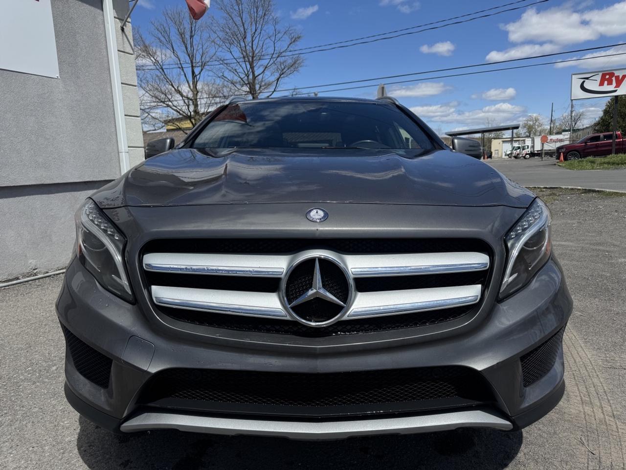 2017 Mercedes-Benz GLA-Class GLA250 Photo