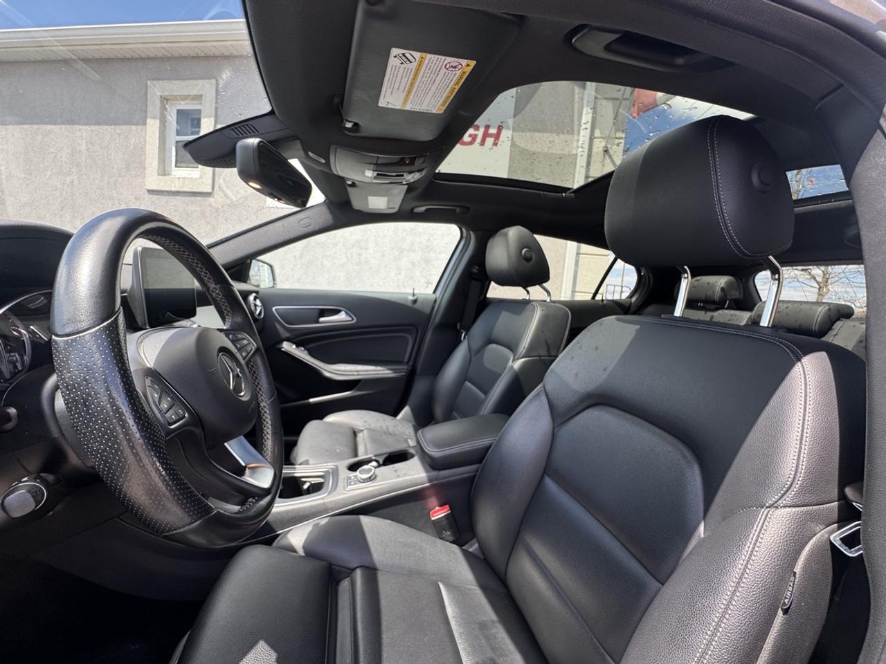2017 Mercedes-Benz GLA-Class GLA250 Photo
