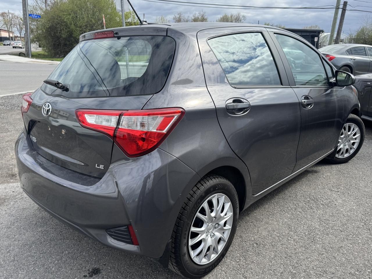 2018 Toyota Yaris LE Photo