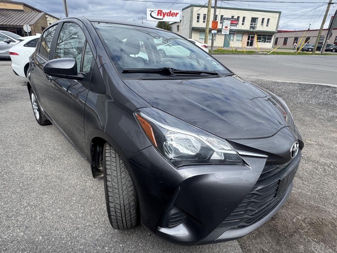 2018 Toyota Yaris LE Photo