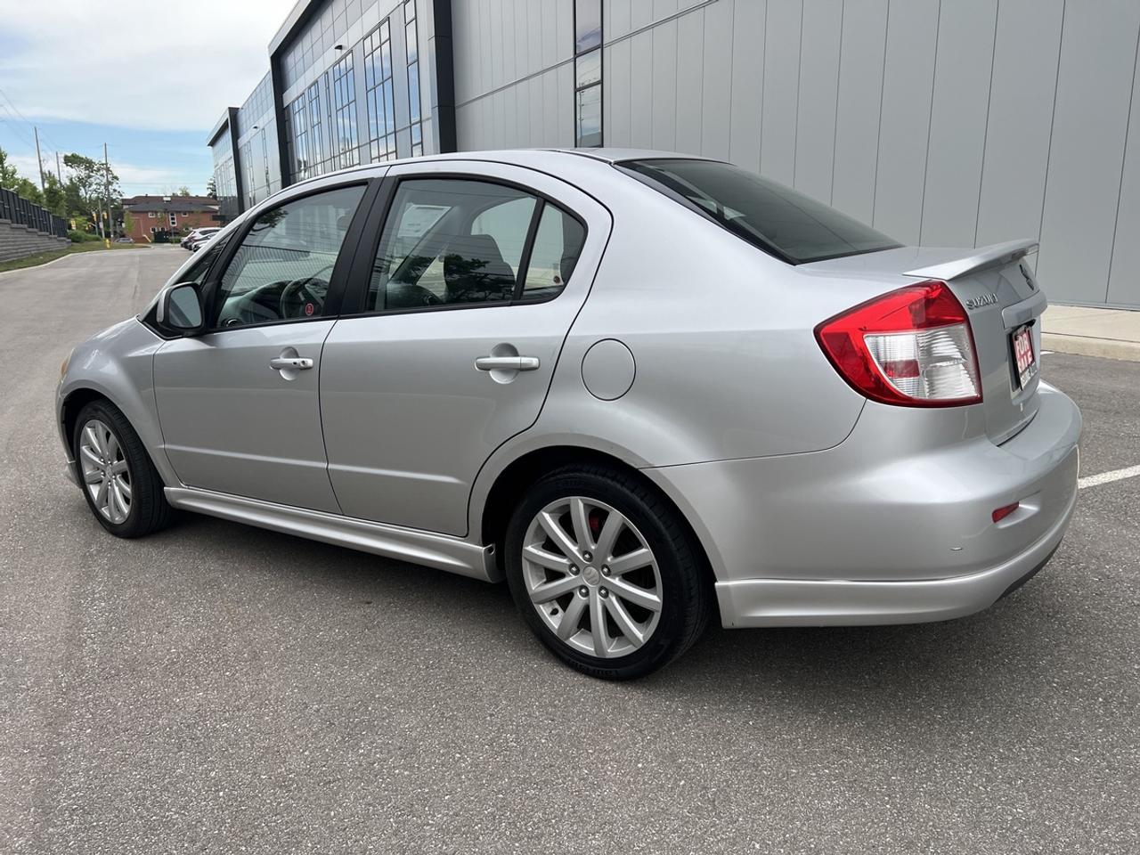 2010 Suzuki SX4 Sport Photo