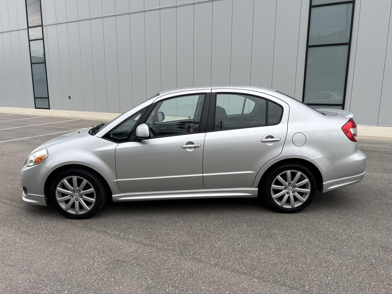2010 Suzuki SX4 Sport Photo