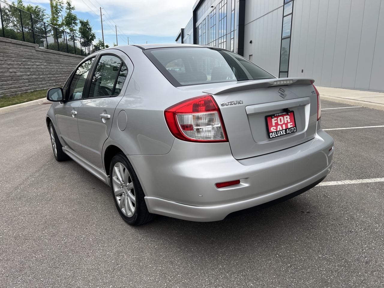 2010 Suzuki SX4 Sport Photo