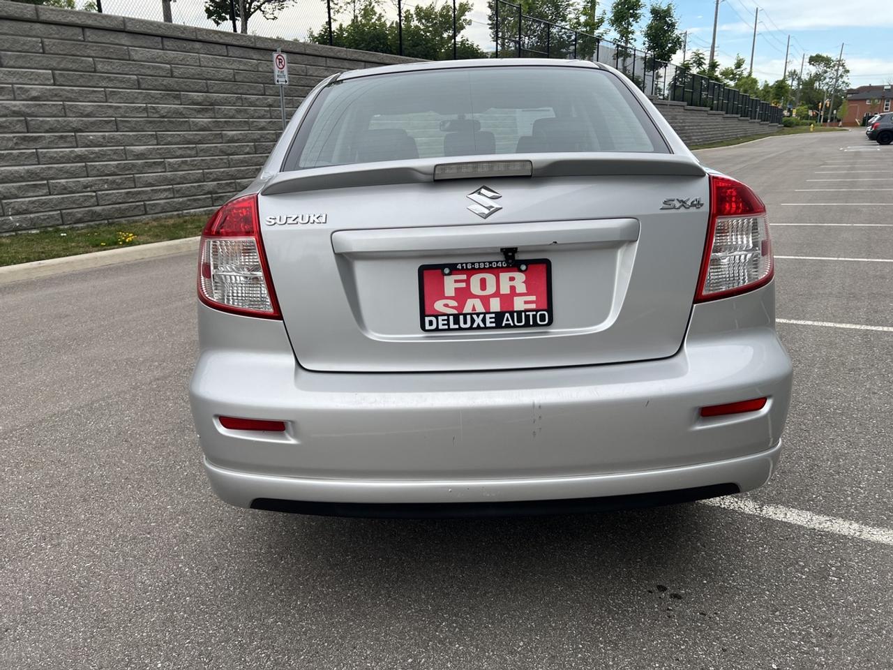 2010 Suzuki SX4 Sport Photo